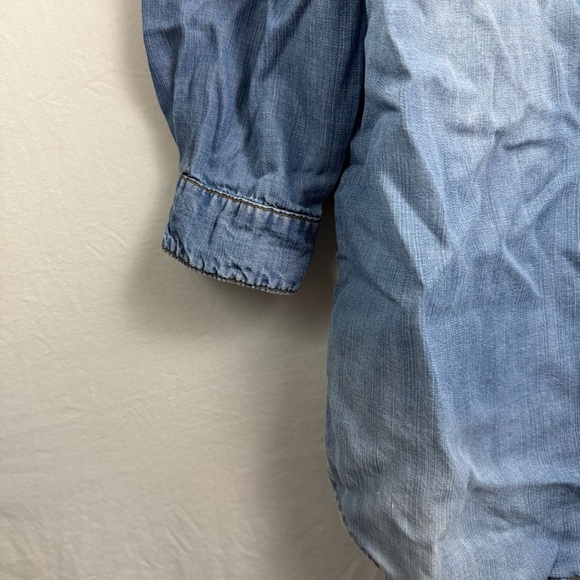 Chico's Blue Button Down Blouse Women’s Size 1 - Medium - Picture 5 of 5